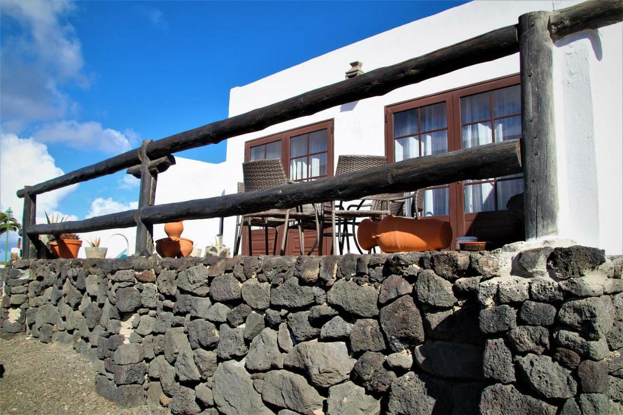Casa Caldera Guiguan Villa Tinajo Kültér fotó